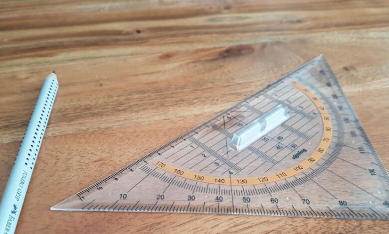 Top 5 Math Compasses for Accurate Geometric Constructions