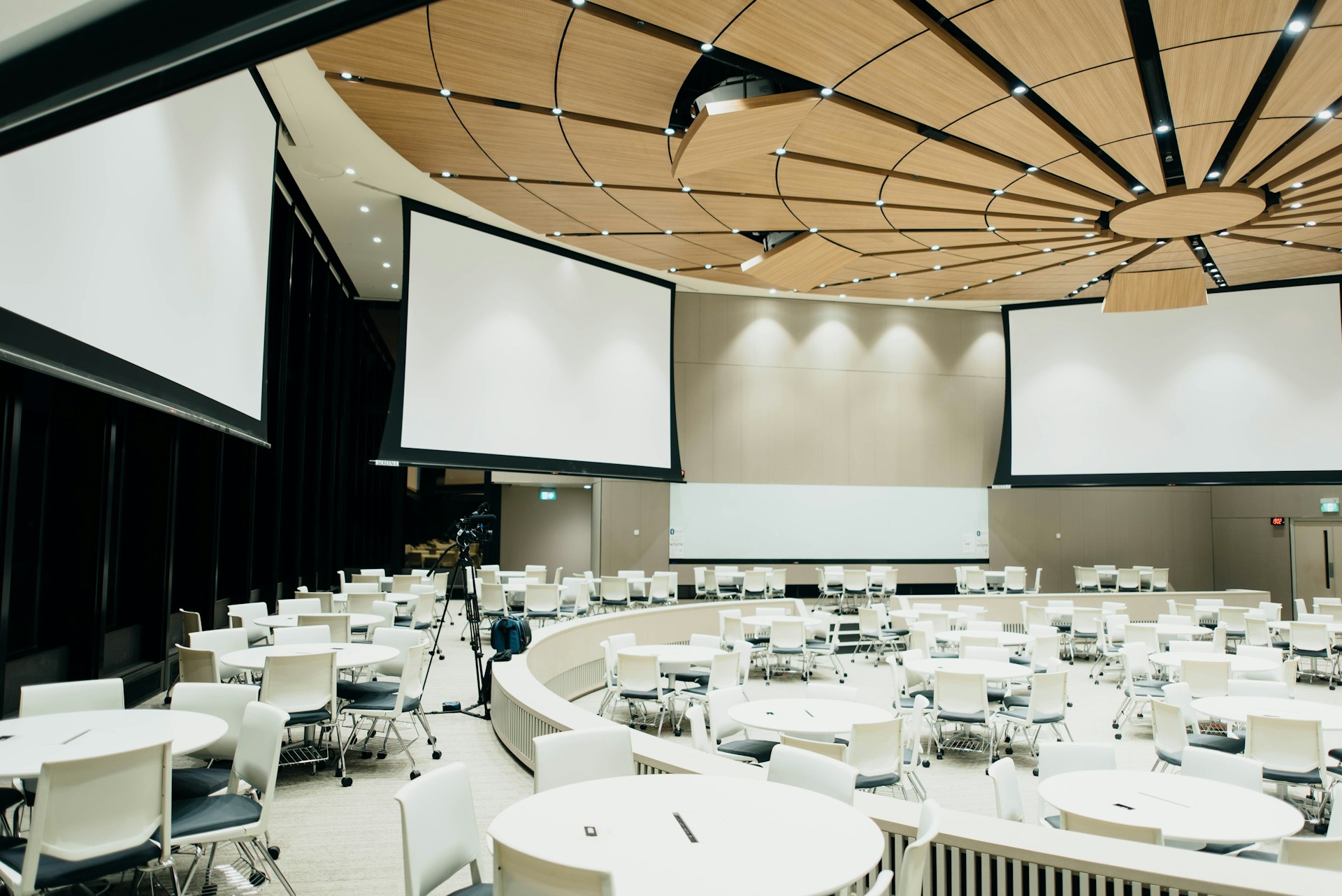 Maximising Productivity: Key Factors to Consider When Choosing Conference Venues
