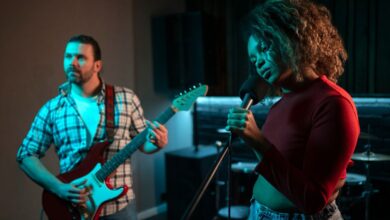 Thorn-Magazine Blog Band